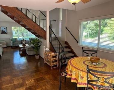 471 Bay Meadows Way - Photo Thumbnail 5