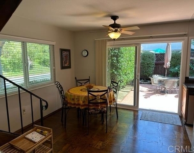 471 Bay Meadows Way - Photo Thumbnail 7