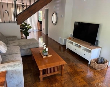 471 Bay Meadows Way - Photo Thumbnail 3