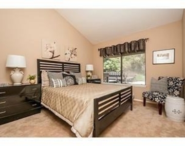 3358 Brittan Avenue - Photo Thumbnail 7