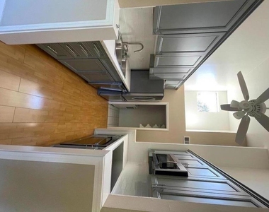 3358 Brittan Avenue - Photo Thumbnail 4