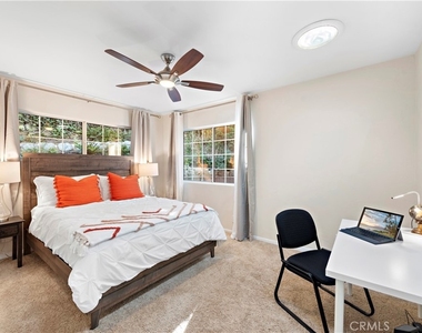 637 Saint Anns Drive - Photo Thumbnail 13