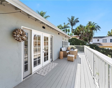 637 Saint Anns Drive - Photo Thumbnail 9
