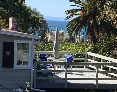 460 Saint Anns Drive - Photo Thumbnail 3