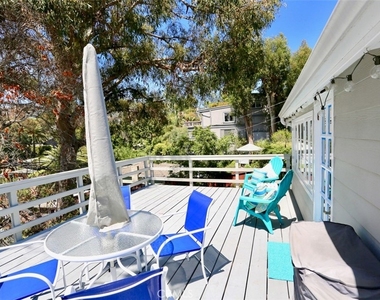 460 Saint Anns Drive - Photo Thumbnail 1
