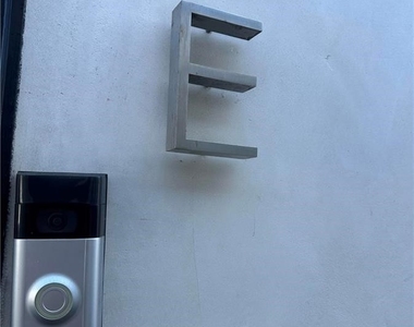 577 S Ramona #e - Photo Thumbnail 34
