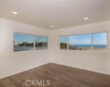 577 S Ramona #e - Photo Thumbnail 20