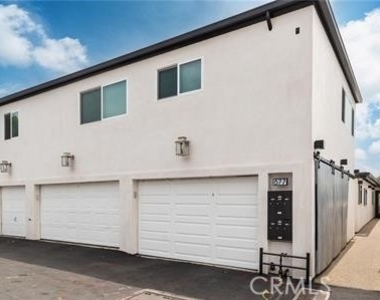 577 S Ramona #e - Photo Thumbnail 37
