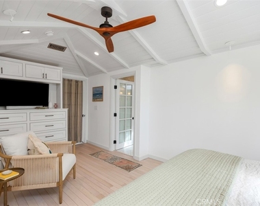 501 Lombardy Lane - Photo Thumbnail 18