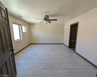 27160 Vista #3 - Photo Thumbnail 2