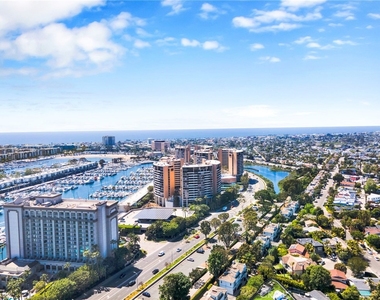 4314 Marina City Drive - Photo Thumbnail 37