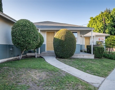 305 N Chevy Chase - Photo Thumbnail 17