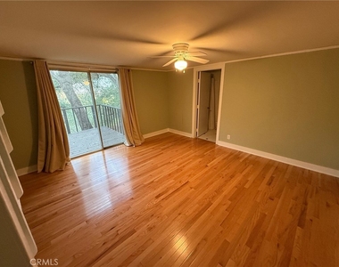 302 Churchill Road - Photo Thumbnail 5