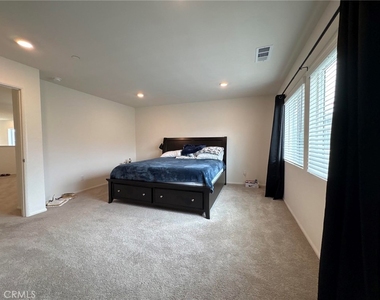 27548 Luna Avenue - Photo Thumbnail 11