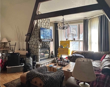 600 Summit Boulevard - Photo Thumbnail 10
