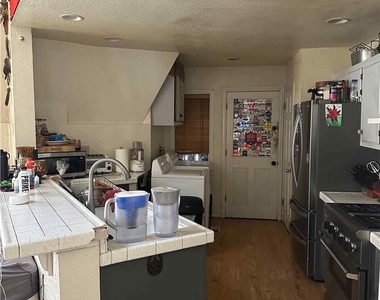 600 Summit Boulevard - Photo Thumbnail 18