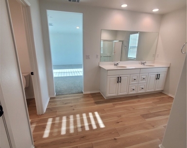 13328 Macaw Place - Photo Thumbnail 17