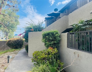 4304 Walnut Street - Photo Thumbnail 14