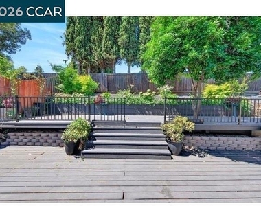 1217 Mission Dr - Photo Thumbnail 10