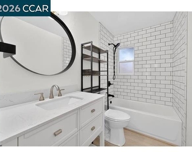 1217 Mission Dr - Photo Thumbnail 9