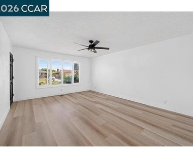 1217 Mission Dr - Photo Thumbnail 7