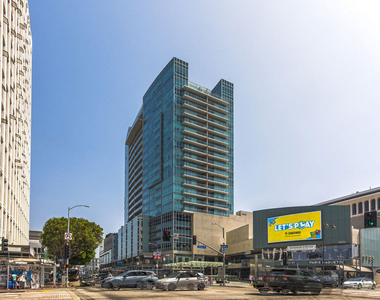 3785 Wilshire Boulevard - Photo Thumbnail 47