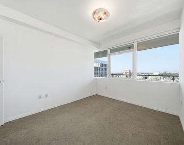 3785 Wilshire Boulevard - Photo Thumbnail 18