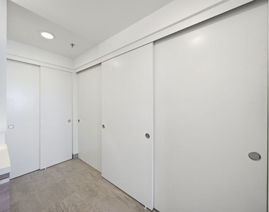3785 Wilshire Boulevard - Photo Thumbnail 26