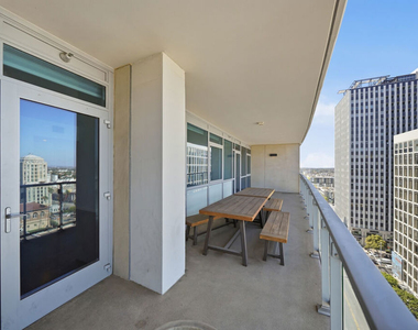 3785 Wilshire Boulevard - Photo Thumbnail 29