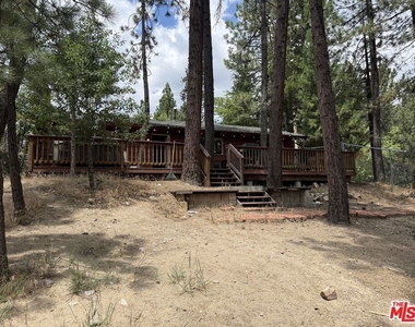 42995 Sunset Drive - Photo Thumbnail 2