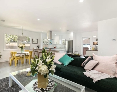 4234 Verdugo Road - Photo Thumbnail 5