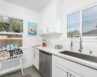 4234 Verdugo Road - Photo Thumbnail 8