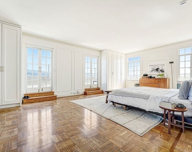 450 N Rossmore Avenue - Photo Thumbnail 21
