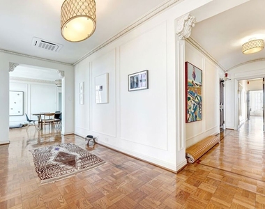 450 N Rossmore Avenue - Photo Thumbnail 17