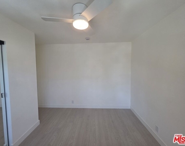 1411 Innes Place - Photo Thumbnail 35
