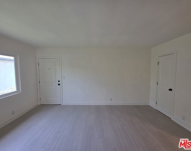 1411 Innes Place - Photo Thumbnail 17