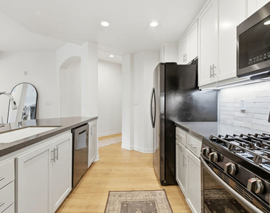 12963 Runway Road - Photo Thumbnail 5