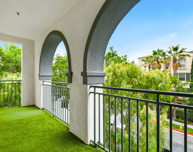 12963 Runway Road - Photo Thumbnail 18