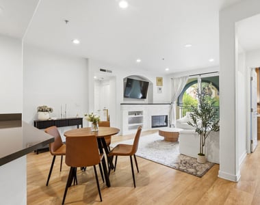 12963 Runway Road - Photo Thumbnail 2