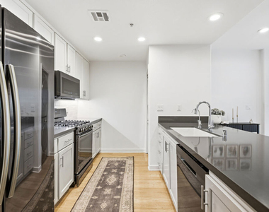 12963 Runway Road - Photo Thumbnail 4