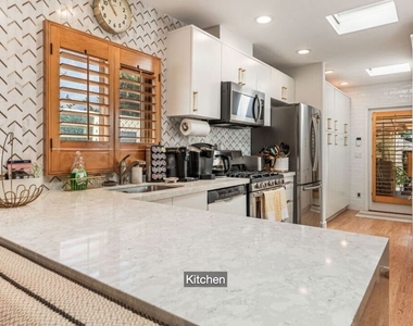 9060 Harland Avenue - Photo Thumbnail 8