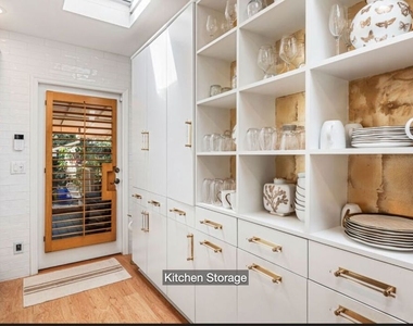 9060 Harland Avenue - Photo Thumbnail 9