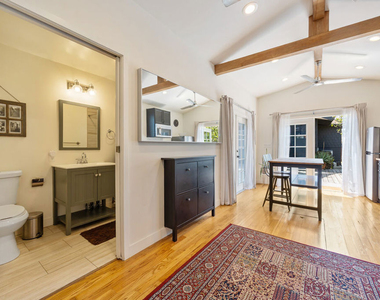 1837 N Middleton Place - Photo Thumbnail 21