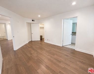 6140 Monterey Road - Photo Thumbnail 8