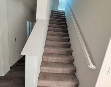 295 Fuerte Drive - Photo Thumbnail 6