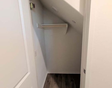 295 Fuerte Drive - Photo Thumbnail 27