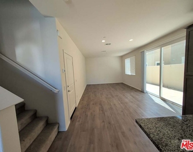 295 Fuerte Drive - Photo Thumbnail 4