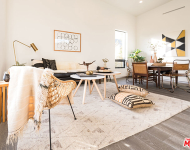 5431 Homeside Avenue - Photo Thumbnail 2