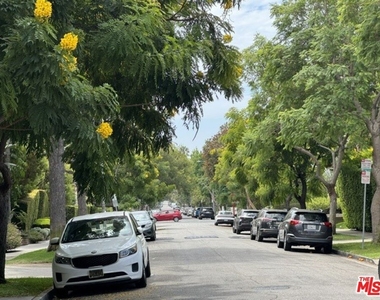 944 Havenhurst Drive - Photo Thumbnail 18