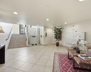 1838 Westholme Avenue - Photo Thumbnail 52